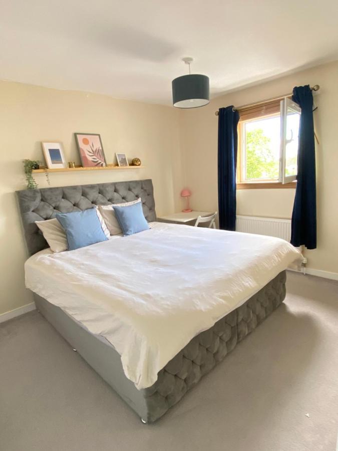 Cozy Bedroom In Shared Accommodation With Free Parking 에든버러 외부 사진