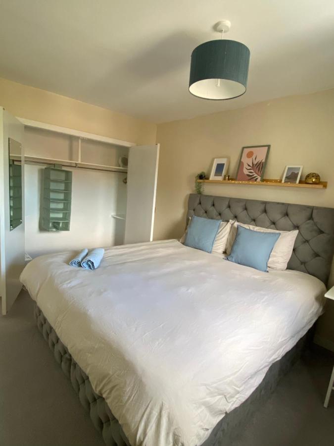 Cozy Bedroom In Shared Accommodation With Free Parking 에든버러 외부 사진