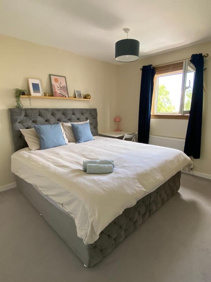 Cozy Bedroom In Shared Accommodation With Free Parking 에든버러 외부 사진